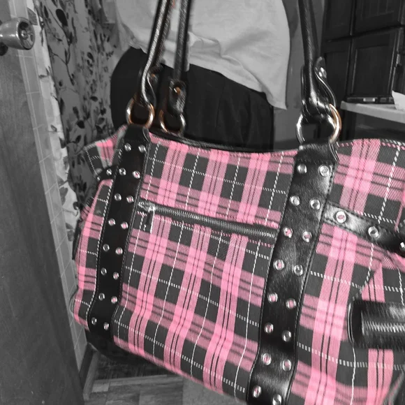 ♡KILLSTAR "Lost Queen" Pink and Black Plaid Women's Purse - Picture 2 of 5